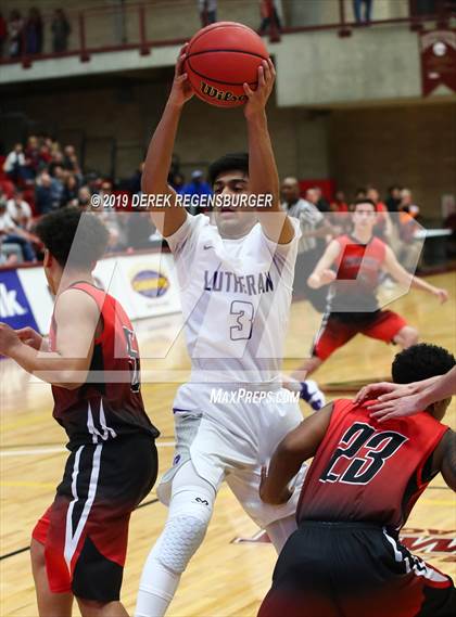 Thumbnail 1 in DSST: Stapleton vs Lutheran (CHSAA 3A Great 8) photogallery.