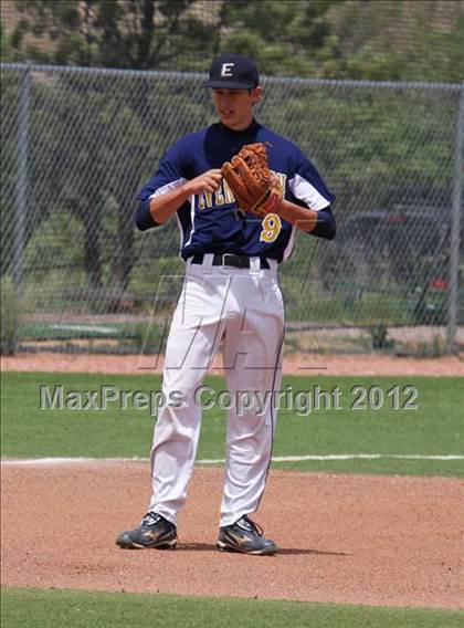 Thumbnail 2 in Colorado Senior 4A-5A All-State Game photogallery.