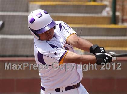 Thumbnail 1 in Colorado Senior 4A-5A All-State Game photogallery.