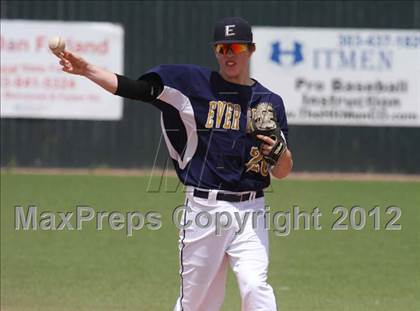 Thumbnail 1 in Colorado Senior 4A-5A All-State Game photogallery.