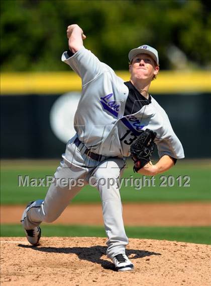 Thumbnail 3 in Alemany vs. Carlsbad (National Classic) photogallery.
