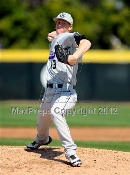Thumbnail 3 in Alemany vs. Carlsbad (National Classic) photogallery.
