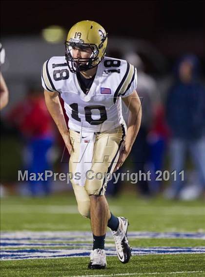 Thumbnail 2 in Nederland vs. Dawson (4A Region III Division I Regional) photogallery.