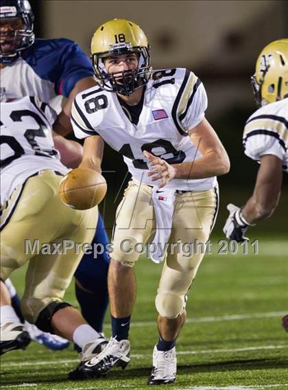 Thumbnail 1 in Nederland vs. Dawson (4A Region III Division I Regional) photogallery.