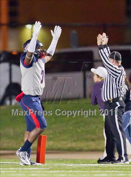 Thumbnail 1 in Nederland vs. Dawson (4A Region III Division I Regional) photogallery.