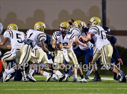 Thumbnail 3 in Nederland vs. Dawson (4A Region III Division I Regional) photogallery.
