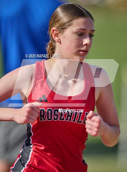 Thumbnail 2 in Rosehill Eagles Relays (3200M) photogallery.