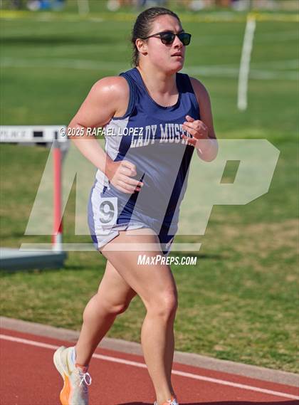 Thumbnail 2 in Rosehill Eagles Relays (3200M) photogallery.