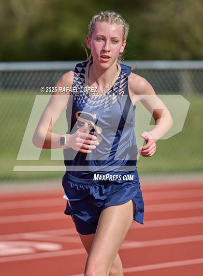 Thumbnail 2 in Rosehill Eagles Relays (3200M) photogallery.