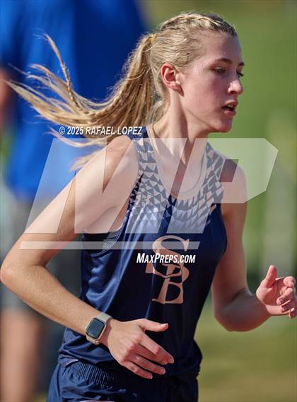 Thumbnail 2 in Rosehill Eagles Relays (3200M) photogallery.