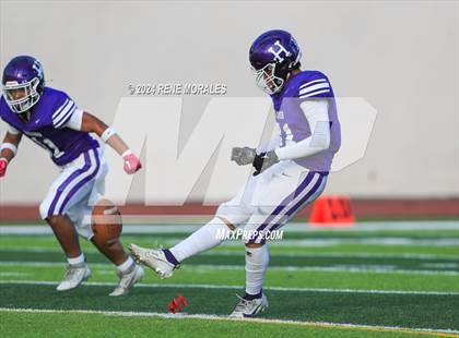 Thumbnail 1 in Burbank vs Hoover photogallery.