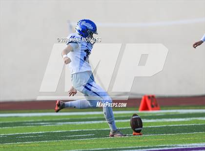 Thumbnail 1 in Burbank vs Hoover photogallery.