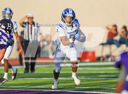 Thumbnail 3 in Burbank vs Hoover photogallery.