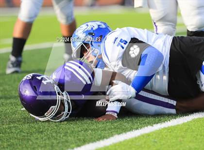 Thumbnail 2 in Burbank vs Hoover photogallery.