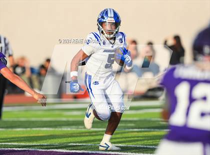 Thumbnail 2 in Burbank vs Hoover photogallery.