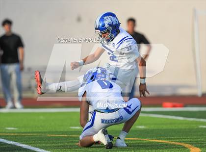 Thumbnail 2 in Burbank vs Hoover photogallery.