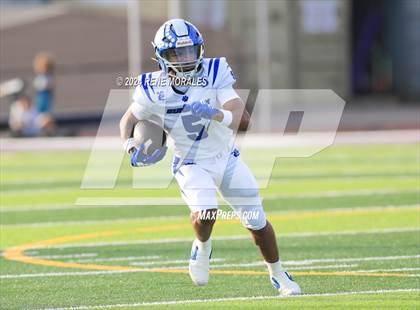 Thumbnail 1 in Burbank vs Hoover photogallery.