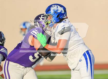 Thumbnail 3 in Burbank vs Hoover photogallery.