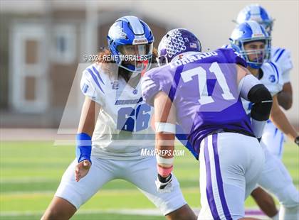 Thumbnail 3 in Burbank vs Hoover photogallery.
