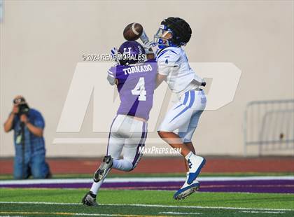 Thumbnail 1 in Burbank vs Hoover photogallery.