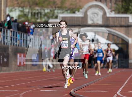 Thumbnail 3 in Penn Relays (4 x 800 Meter) photogallery.