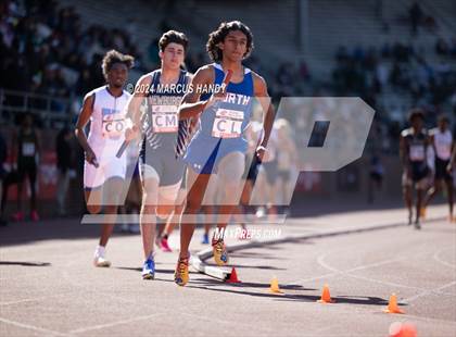 Thumbnail 1 in Penn Relays (4 x 800 Meter) photogallery.