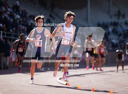 Thumbnail 2 in Penn Relays (4 x 800 Meter) photogallery.