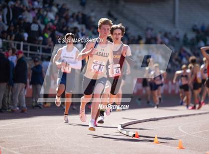 Thumbnail 2 in Penn Relays (4 x 800 Meter) photogallery.