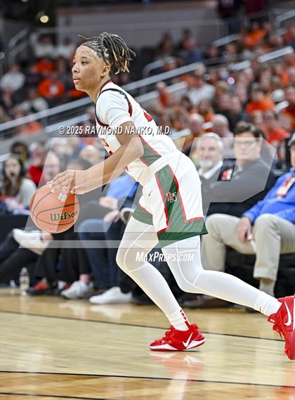 Thumbnail 2 in Warsaw vs. Lawrence North (IHSAA 4A State Final) photogallery.