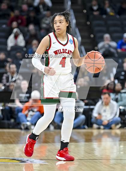 Thumbnail 1 in Warsaw vs. Lawrence North (IHSAA 4A State Final) photogallery.