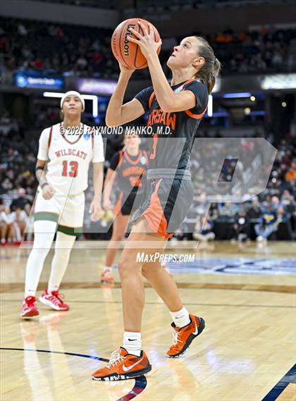 Thumbnail 1 in Warsaw vs. Lawrence North (IHSAA 4A State Final) photogallery.