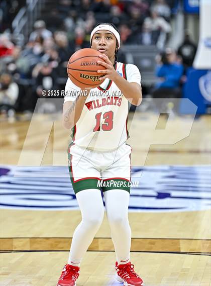 Thumbnail 1 in Warsaw vs. Lawrence North (IHSAA 4A State Final) photogallery.