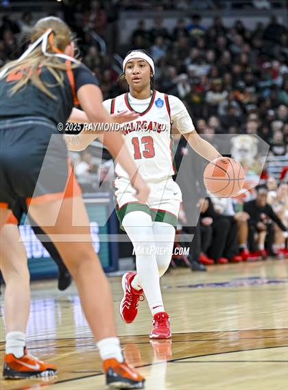Thumbnail 2 in Warsaw vs. Lawrence North (IHSAA 4A State Final) photogallery.