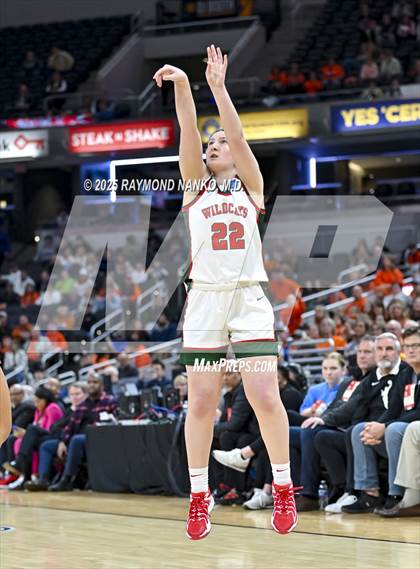 Thumbnail 2 in Warsaw vs. Lawrence North (IHSAA 4A State Final) photogallery.