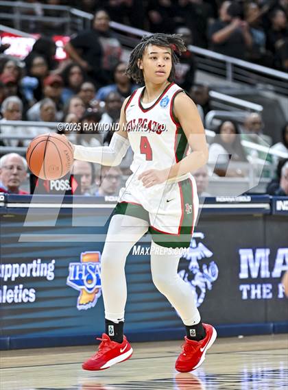 Thumbnail 3 in Warsaw vs. Lawrence North (IHSAA 4A State Final) photogallery.