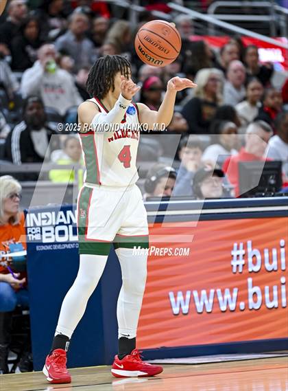 Thumbnail 2 in Warsaw vs. Lawrence North (IHSAA 4A State Final) photogallery.