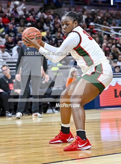 Thumbnail 3 in Warsaw vs. Lawrence North (IHSAA 4A State Final) photogallery.