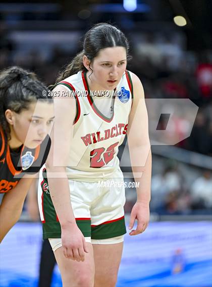 Thumbnail 1 in Warsaw vs. Lawrence North (IHSAA 4A State Final) photogallery.
