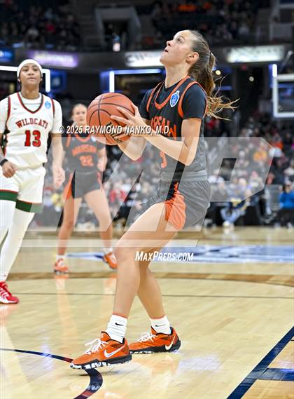 Thumbnail 3 in Warsaw vs. Lawrence North (IHSAA 4A State Final) photogallery.