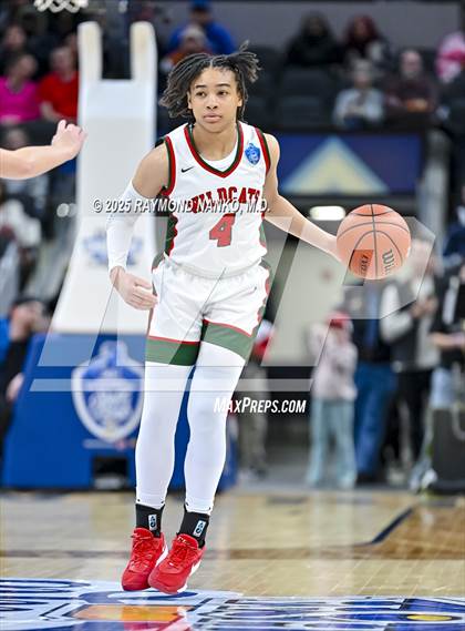 Thumbnail 1 in Warsaw vs. Lawrence North (IHSAA 4A State Final) photogallery.