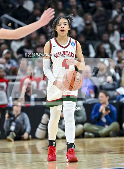 Thumbnail 1 in Warsaw vs. Lawrence North (IHSAA 4A State Final) photogallery.