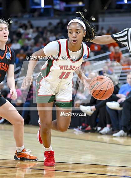 Thumbnail 3 in Warsaw vs. Lawrence North (IHSAA 4A State Final) photogallery.