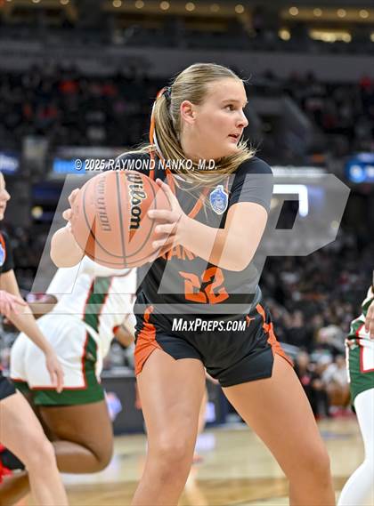 Thumbnail 2 in Warsaw vs. Lawrence North (IHSAA 4A State Final) photogallery.
