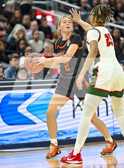 Thumbnail 3 in Warsaw vs. Lawrence North (IHSAA 4A State Final) photogallery.