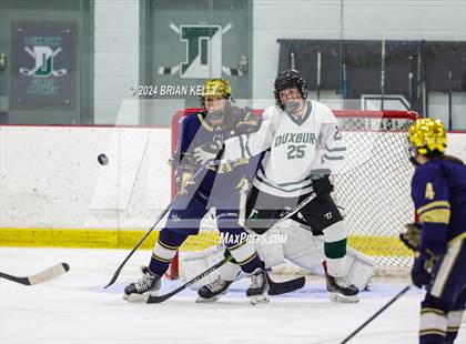 Thumbnail 3 in Duxbury vs Archbishop Williams (Lee and Mike Tenny Cup)  photogallery.