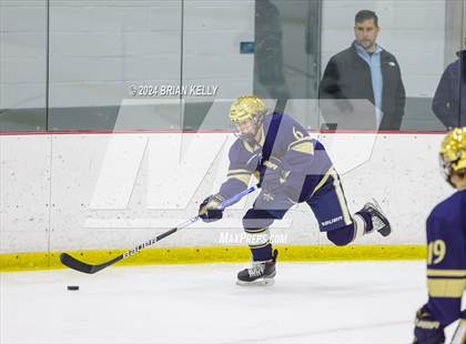 Thumbnail 2 in Duxbury vs Archbishop Williams (Lee and Mike Tenny Cup)  photogallery.
