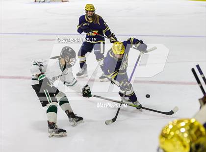 Thumbnail 3 in Duxbury vs Archbishop Williams (Lee and Mike Tenny Cup)  photogallery.
