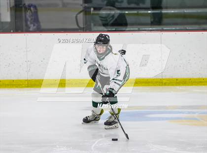 Thumbnail 3 in Duxbury vs Archbishop Williams (Lee and Mike Tenny Cup)  photogallery.