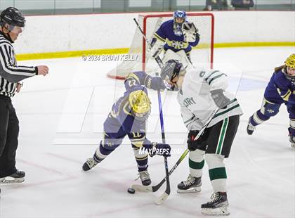 Thumbnail 2 in Duxbury vs Archbishop Williams (Lee and Mike Tenny Cup)  photogallery.