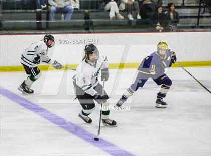 Thumbnail 2 in Duxbury vs Archbishop Williams (Lee and Mike Tenny Cup)  photogallery.